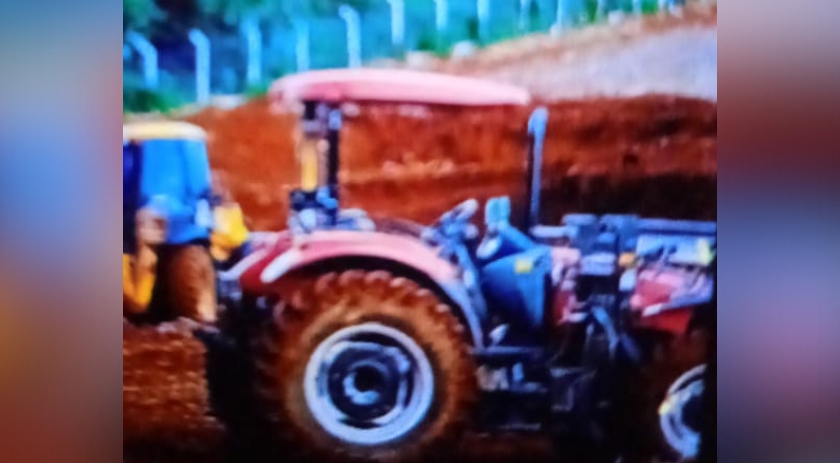 Trator é furtado de fazenda e funcionário desconfia de conhecido