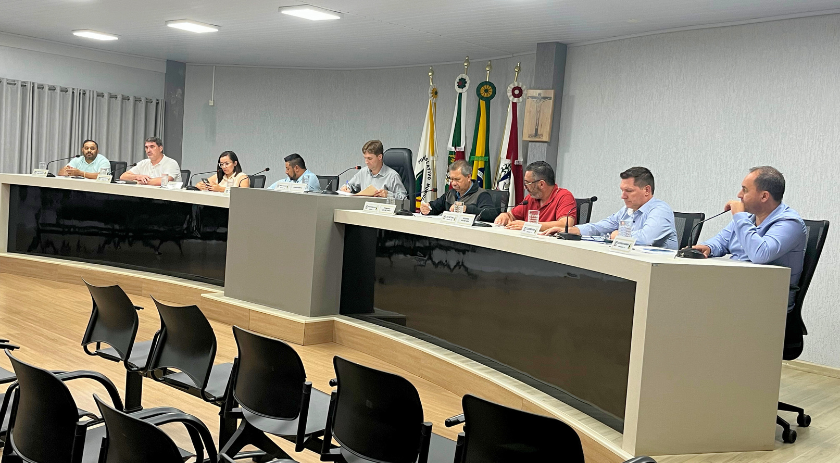 Legislativo apresenta projeto sobre multas de trânsito de veículos públicos