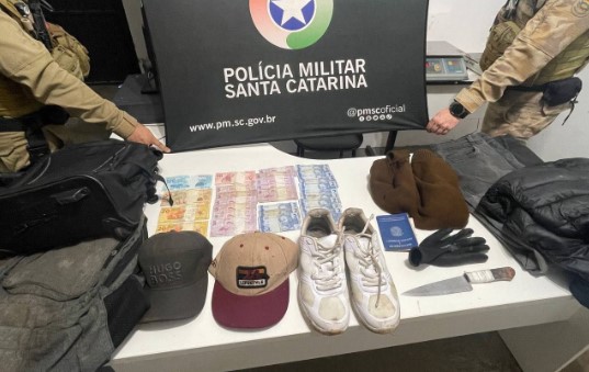 Assalto em comércio mobiliza buscas e termina com dois presos em Chapecó