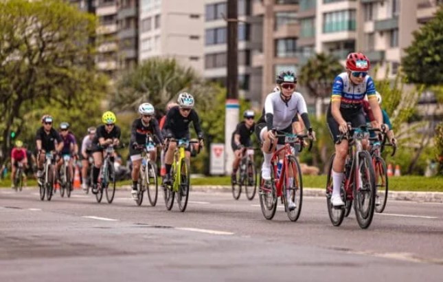 Atletas de elite participam da 27ª Volta Ciclística de Santa Catarina
