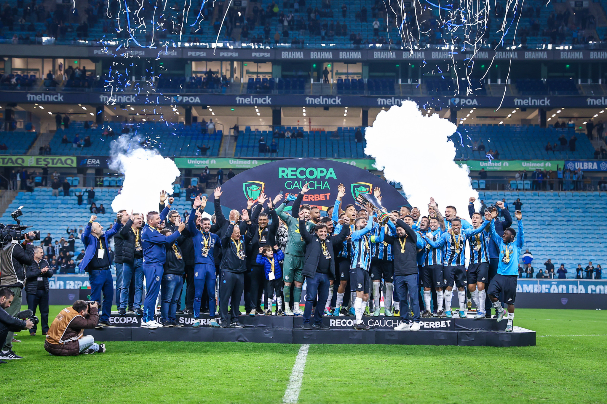 Grêmio bate São José em ritmo de treino e conquista Recopa Gaúcha