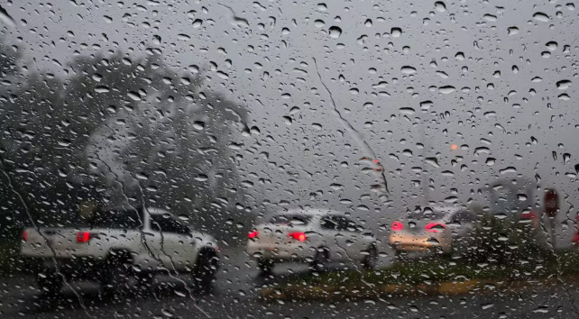 Temporais e chuva intensa devem atingir Santa Catarina no fim de semana de eleição