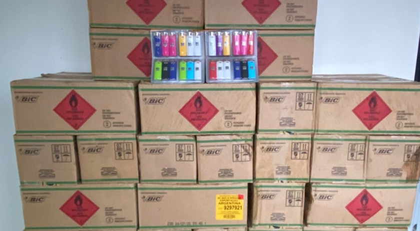 Polícia Militar apreende veículo com mais de 15 mil isqueiros contrabandeados