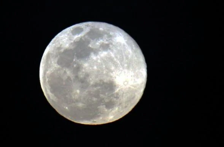 Última superlua do ano acontece nesta sexta-feira; entenda
