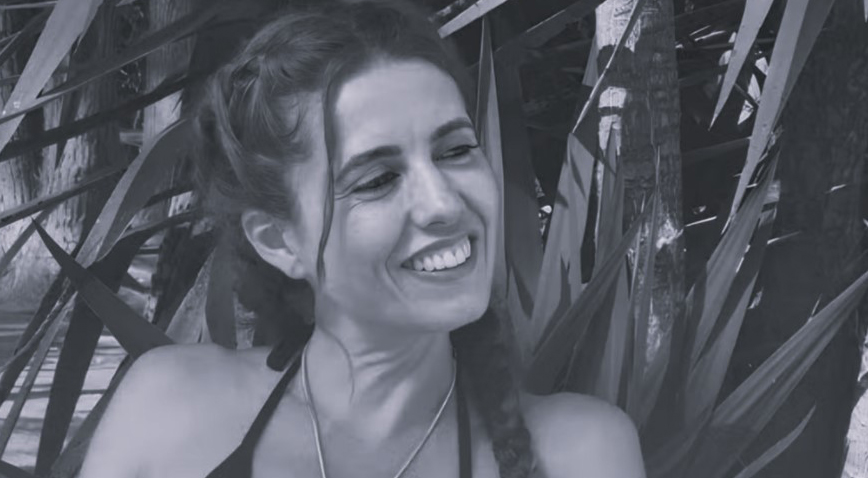 Brasileira morre em capotamento durante safári na África; família tenta trazer corpo ao Brasil