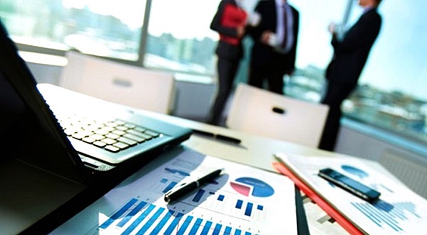 4 empresas foram fechadas por minuto em 2023 no Brasil