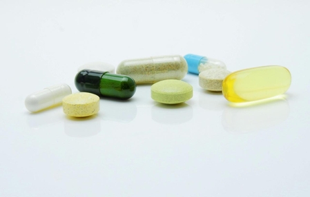 Anvisa proíbe mais de 30 suplementos alimentares por fabricação em condições insalubres