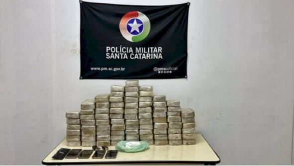 Quatro pessoas são presas com mais de 80 kg de crack em SC