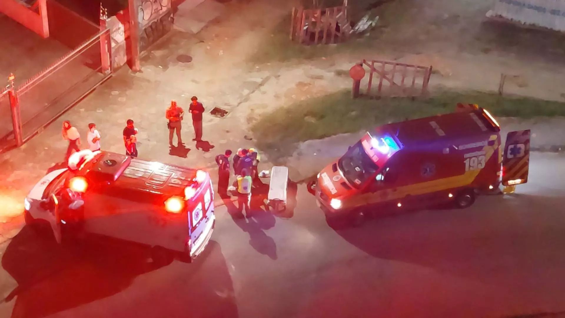 Jovem de 24 anos é atacado a facadas perto do Terminal da Trindade