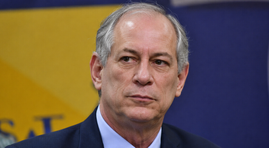 Ciro Gomes recusa convite do PSDB e decide não disputar Presidência em 2026
