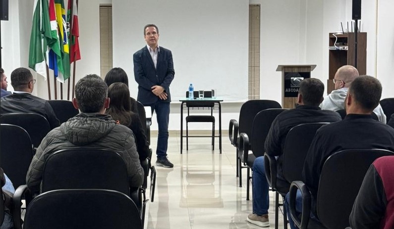 ASCOAGRIN promove debate sobre compras públicas e incentiva empresas a participar das licitações