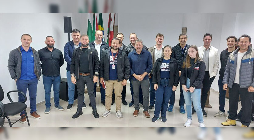 NECEF cobra melhorias no Porto Seco e planeja ações para fortalecer comércio exterior na fronteira