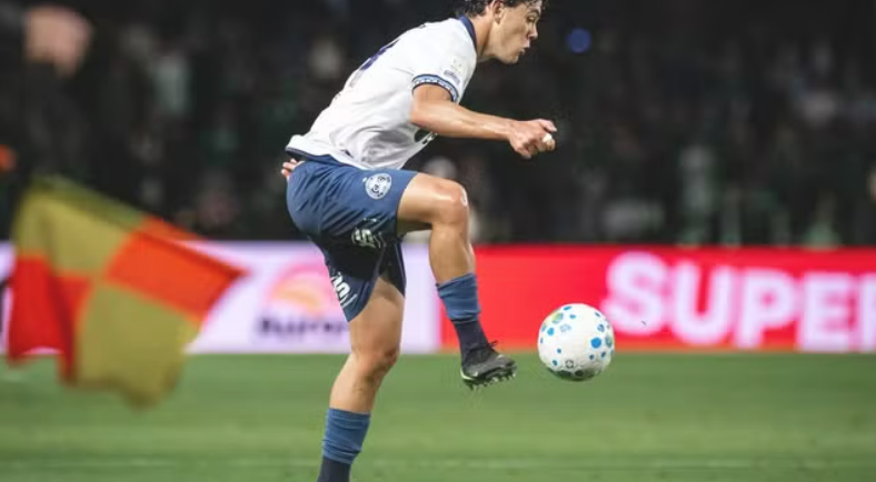 Corinthians perde para o Coritiba por 2 a 1 no Couto Pereira