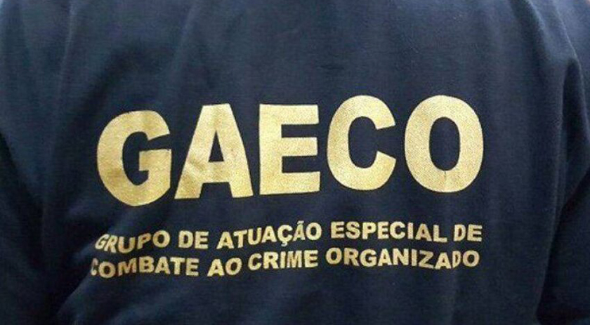 GAECO cumpre mandados de busca e apreensão em secretaria municipal de Guaraciaba