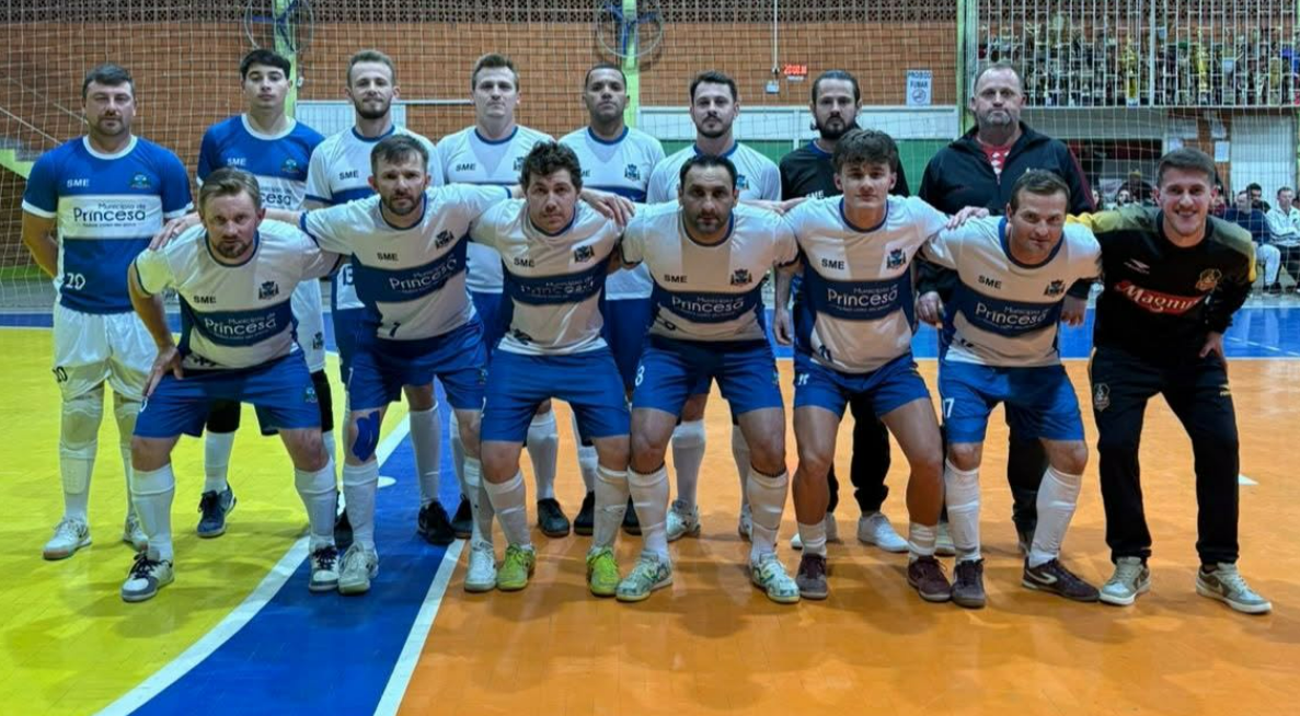 Princesa perde para São José do Cedro no Regional de Futsal