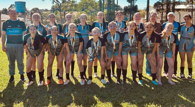 Princesa conquista vice-campeonato no futebol feminino