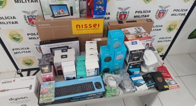 Polícia Militar apreende veículo com mercadorias do Paraguai