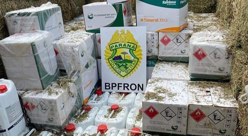 BPFRON apreende caminhão carregado com mercadorias ilegais