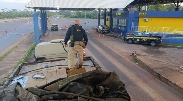 Maior apreensão do ano: 600 mil maços de cigarros ilegais interceptados em rodovia paranaense