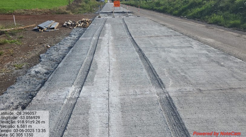 Veículo passa por concreto fresco e causa prejuízo de aproximadamente R$ 400 mil