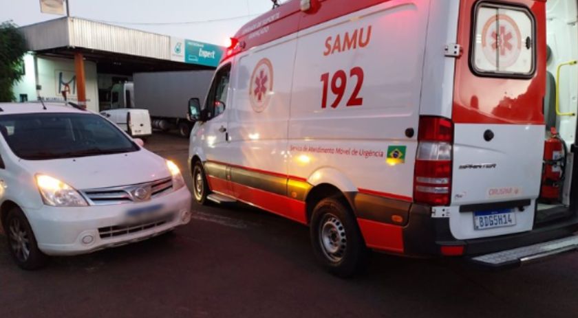 Ciclista fica ferido após acidente com carro