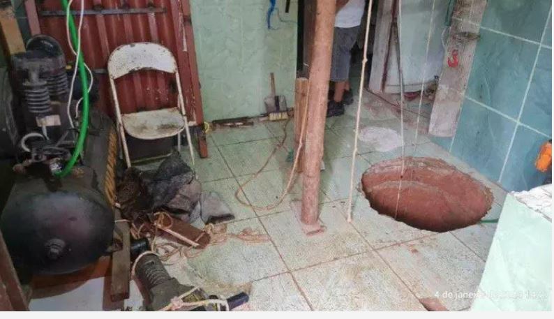 Idoso cava buraco de 40 metros em casa, escorrega e morre em MG