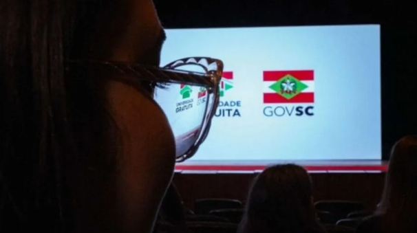 Universidade Gratuita abre inscrições para o segundo semestre de 2026 em SC