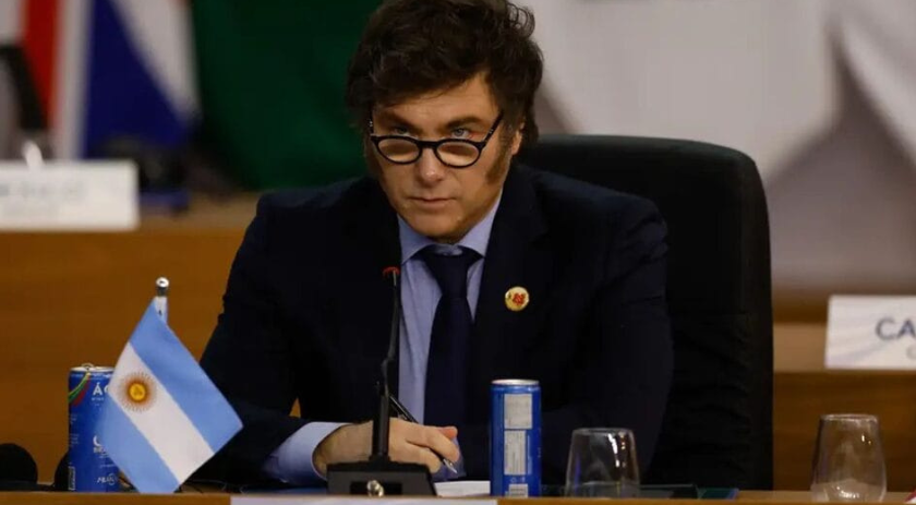 Como a vitória da oposição nas eleições legislativas em Buenos Aires ameaça Milei
