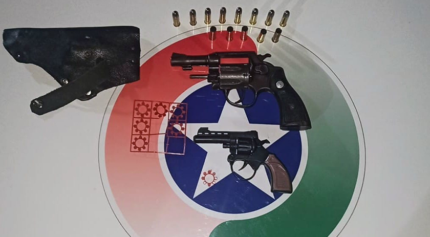 Homem efetua disparos de arma de fogo e é preso pela PM