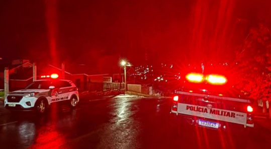 Criança é atacada por pitbull no Oeste de SC e tutor é preso em flagrante