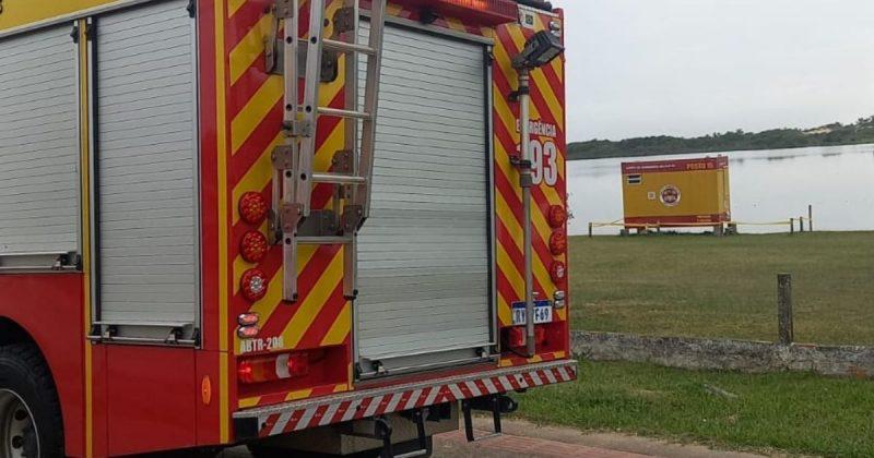 Mulher morre afogada em lagoa de SC
