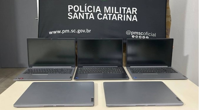 Homem é preso por furtar notebooks em loja de informática