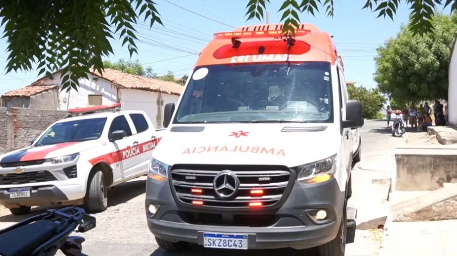 Bebê de 23 dias é morto com 24 facadas e pais são presos na Paraíba