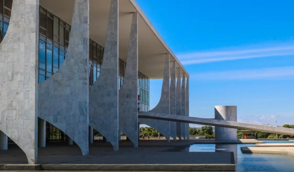 Entenda a Lei de Reciprocidade, que o Brasil pode adotar contra os EUA