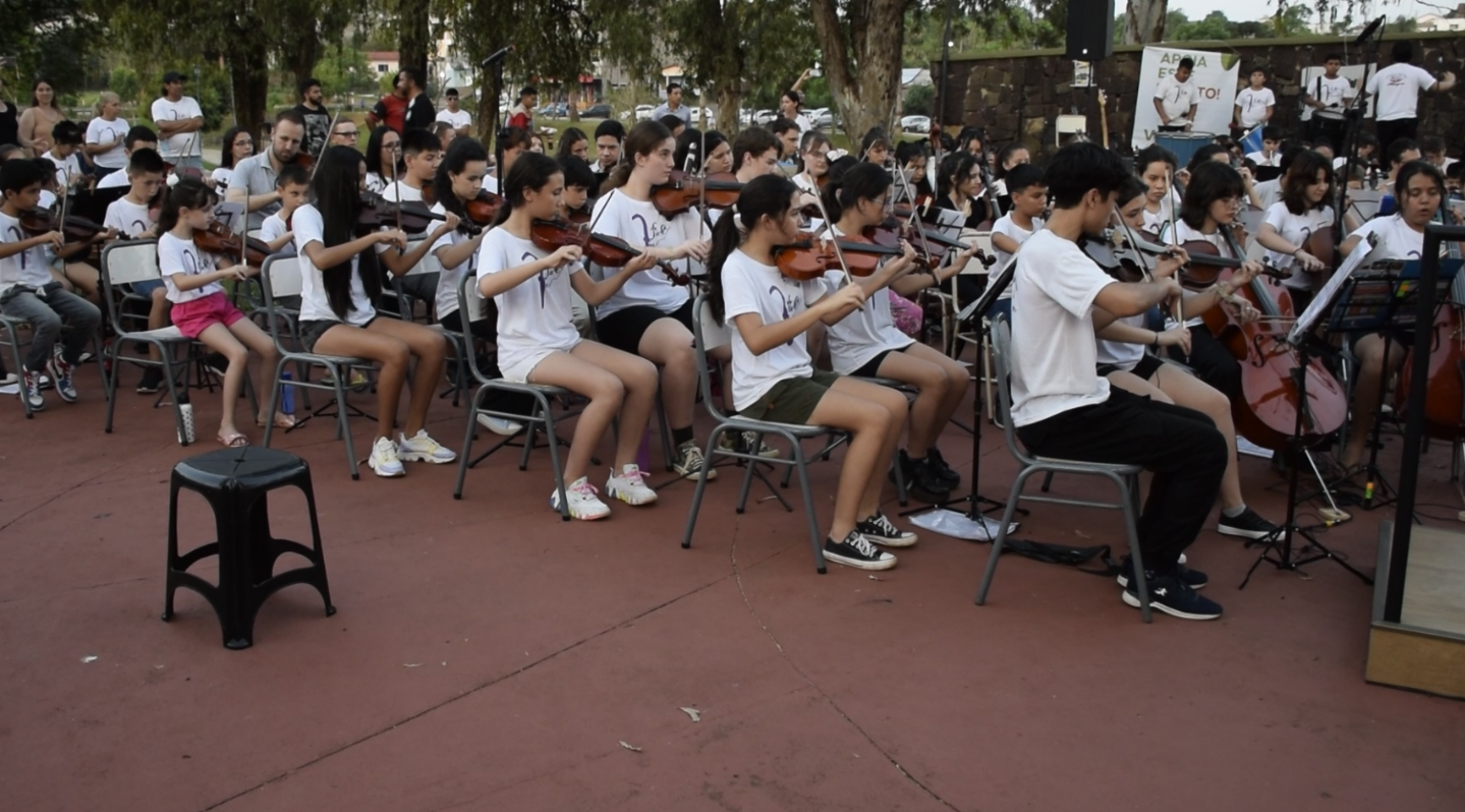 7º Fronteira in Concert encanta multidões com espetáculo musical