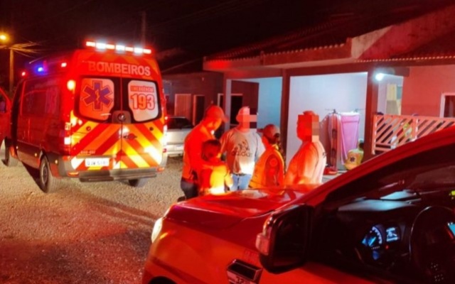 Criança de 11 anos é atropelada de propósito após briga entre mães em SC