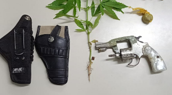 Homem é preso após ameaçar a própria mãe de morte