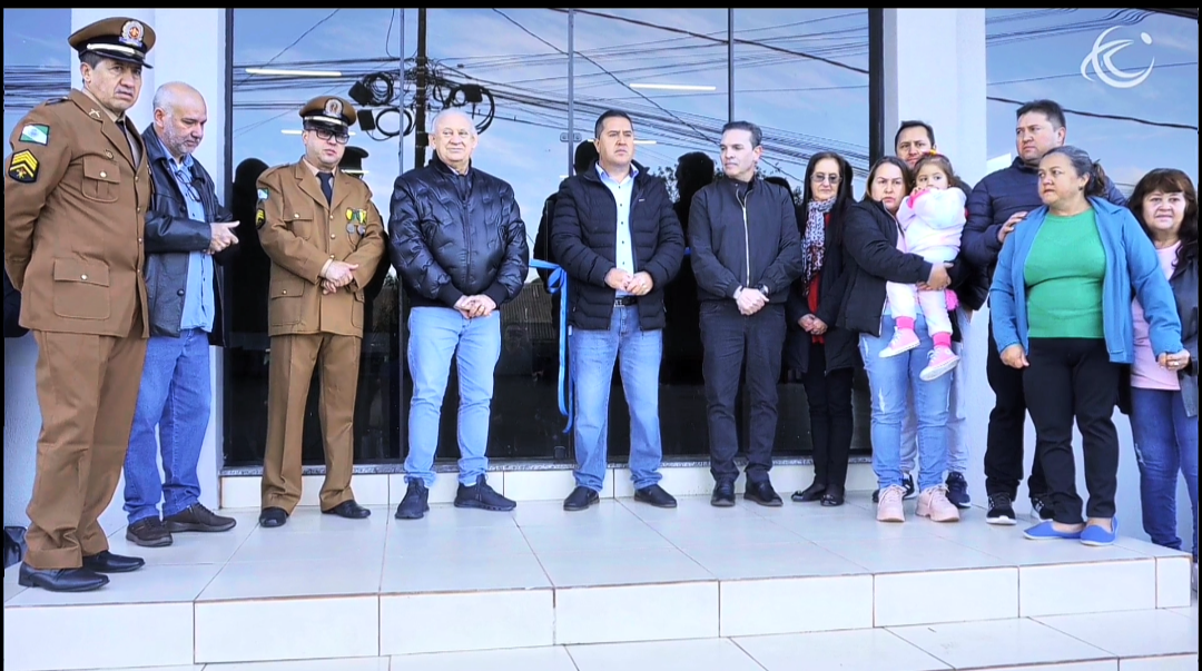 Reinauguração do salão comunitário da Vila Aurora em homenagem a Modesto de Oliveira
