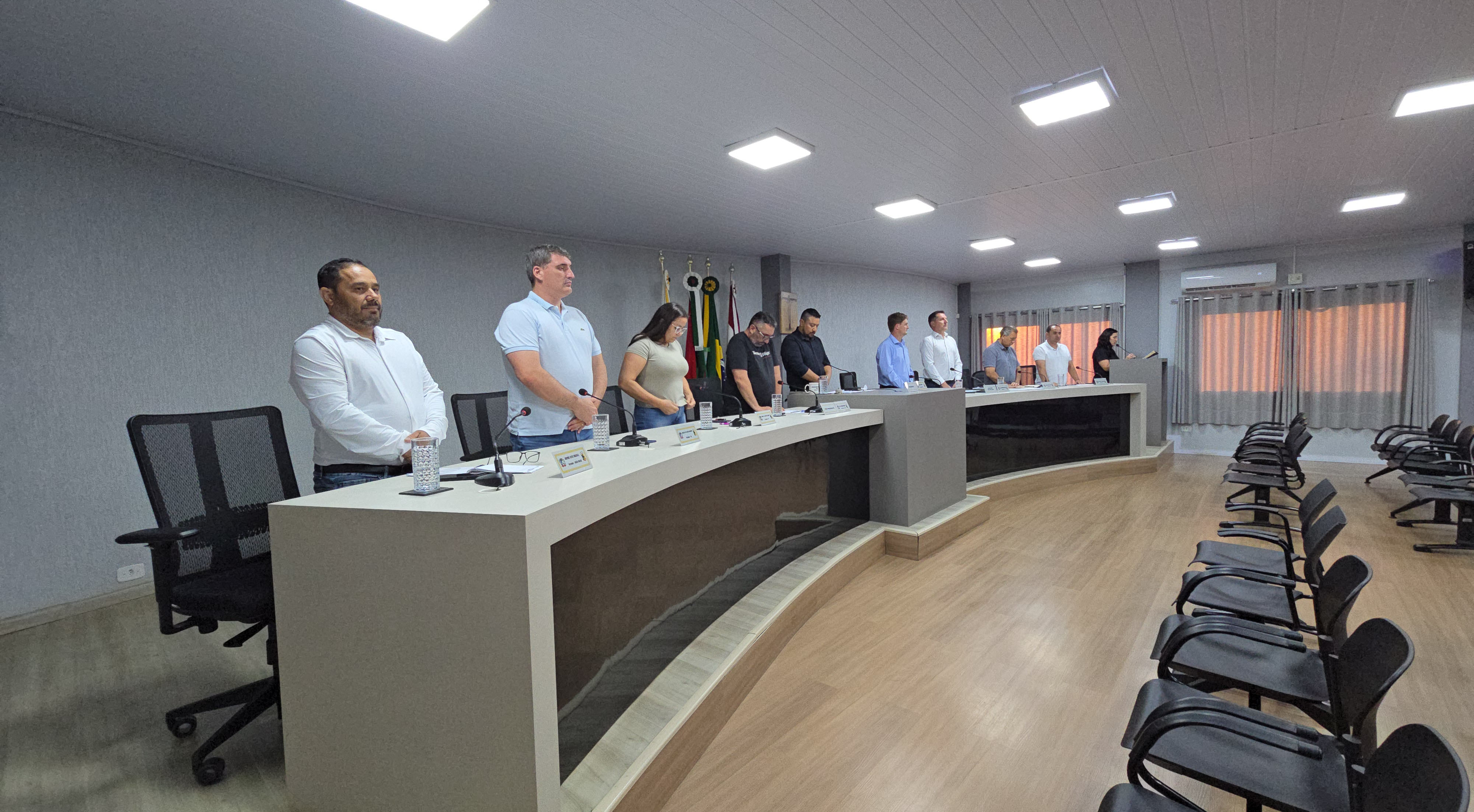 Câmara de Vereadores aprova projetos e requerimentos na 32ª sessão ordinária