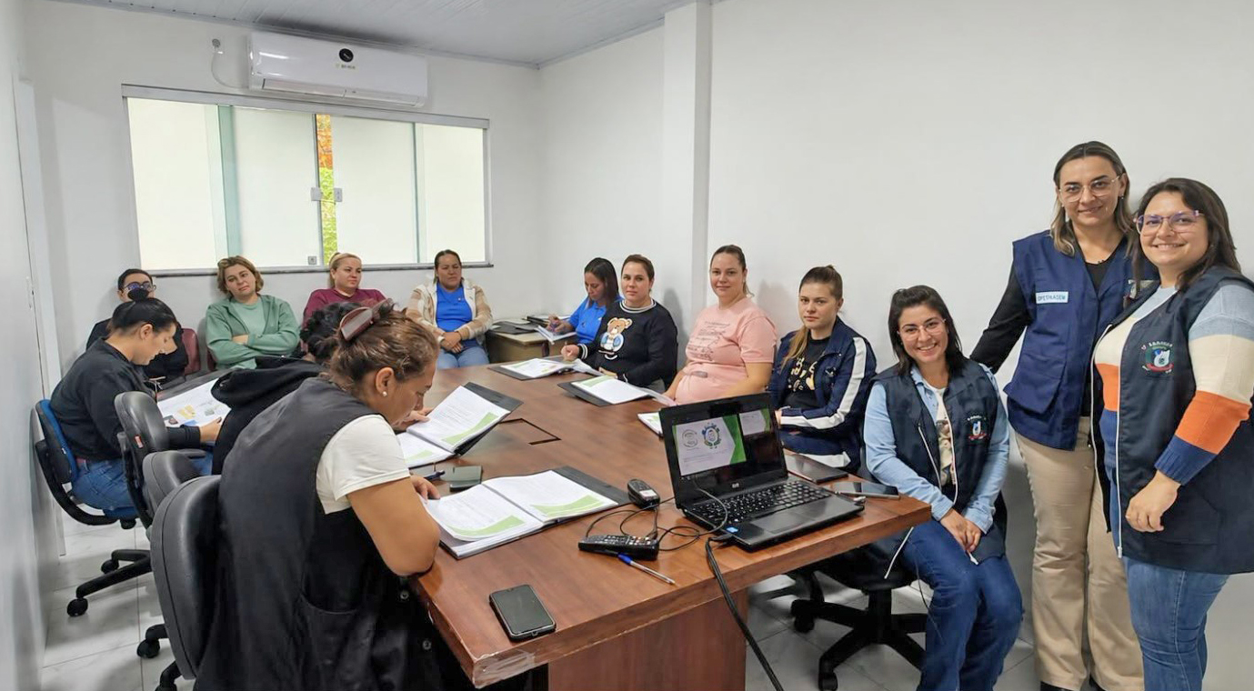 Profissionais da Saúde participam de capacitação sobre higienização dos serviços