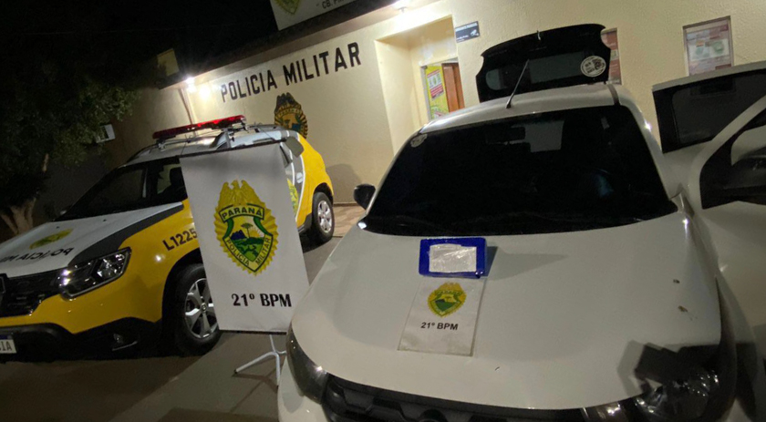 Dois rapazes são presos após serem abordados com 1 kg de cocaína