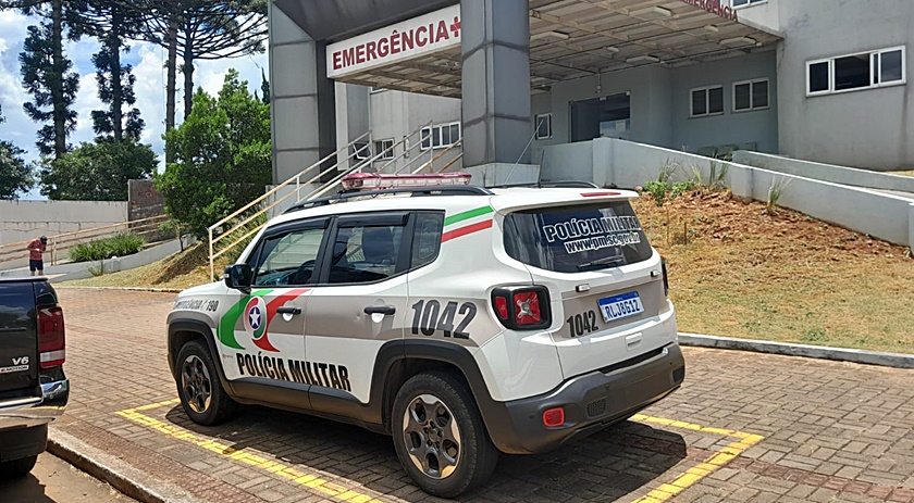 Homem fica ferido após ser baleado na Linha Jacob Maran