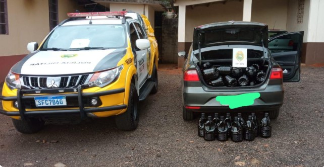 Polícia Militar apreende veículo carregado com 100 galões de azeite de oliva na BR-280