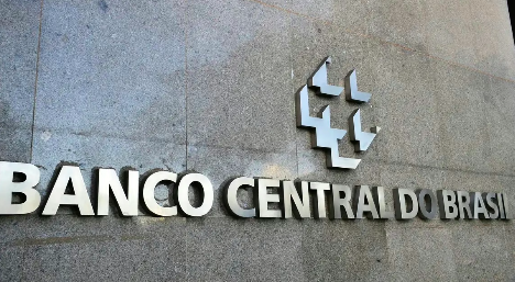 Copom reduz taxa Selic pela primeira vez em quase 2 anos