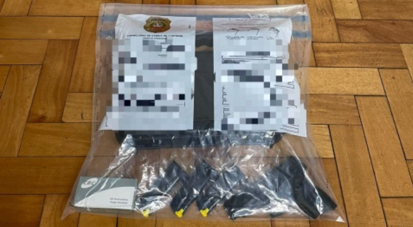 Polícia Civil apreende pistola utilizada para ameaçar durante discussão por dívida em SMOeste