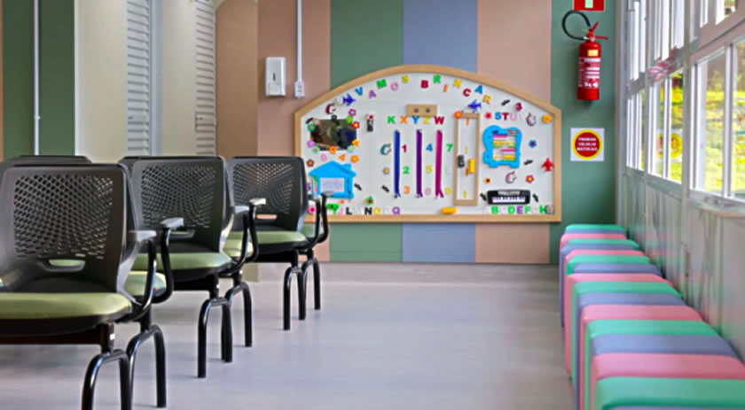 Lei sancionada em SC garante prioridade no atendimento a crianças e adolescentes com câncer