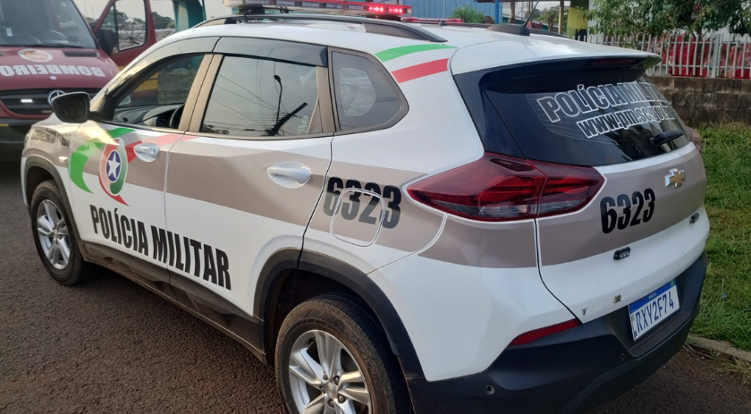 Homem é preso após furtar celular