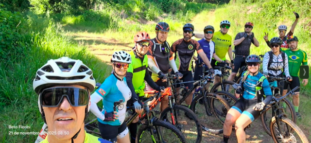 Ciclistas de SMOeste enfrentam trechos difíceis no segundo dia de pedal entre San Pedro e Eldorado, na Argentina