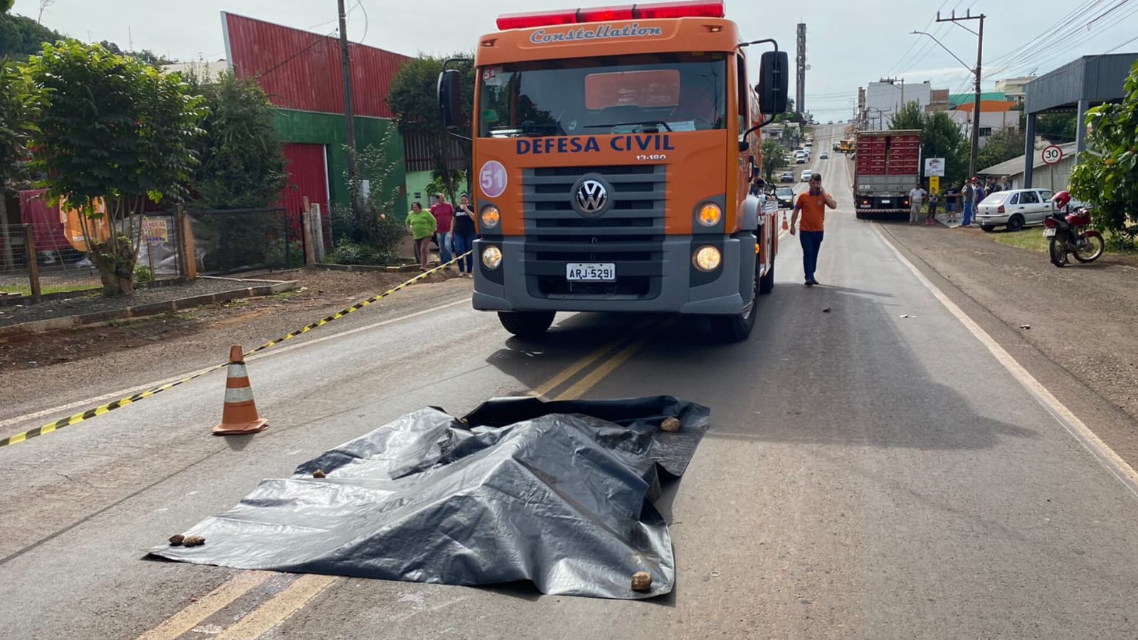Homem morre atropelado