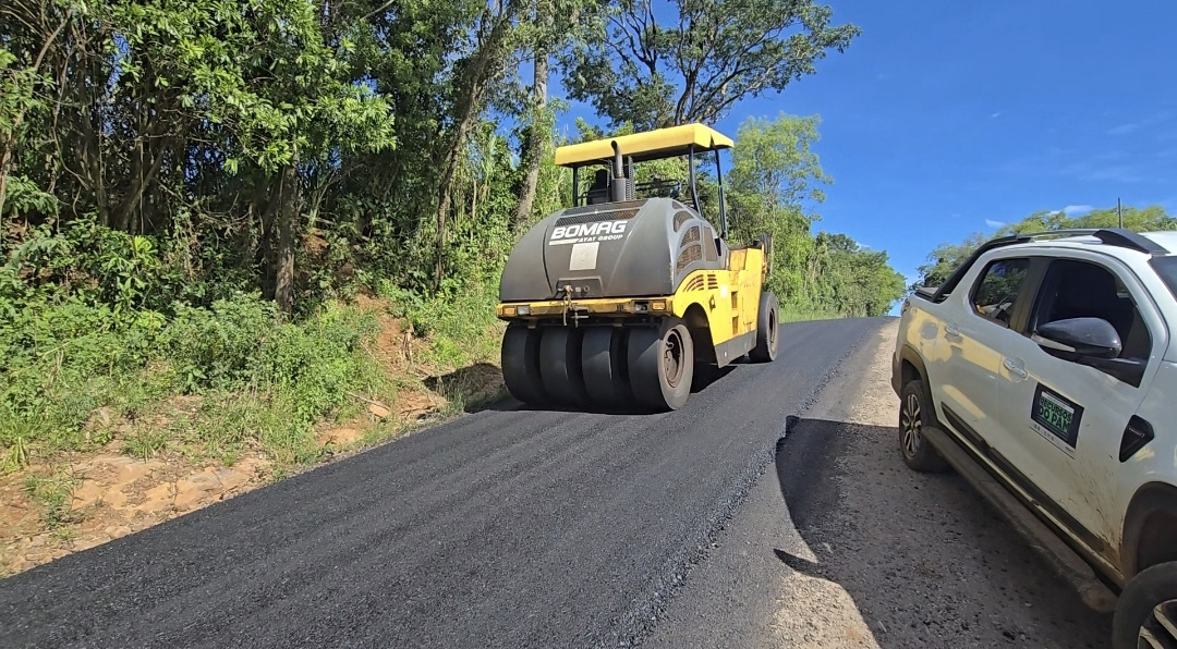 Linha Esquina Firmino recebe obra de pavimentação de mais de R$ 6 milhões